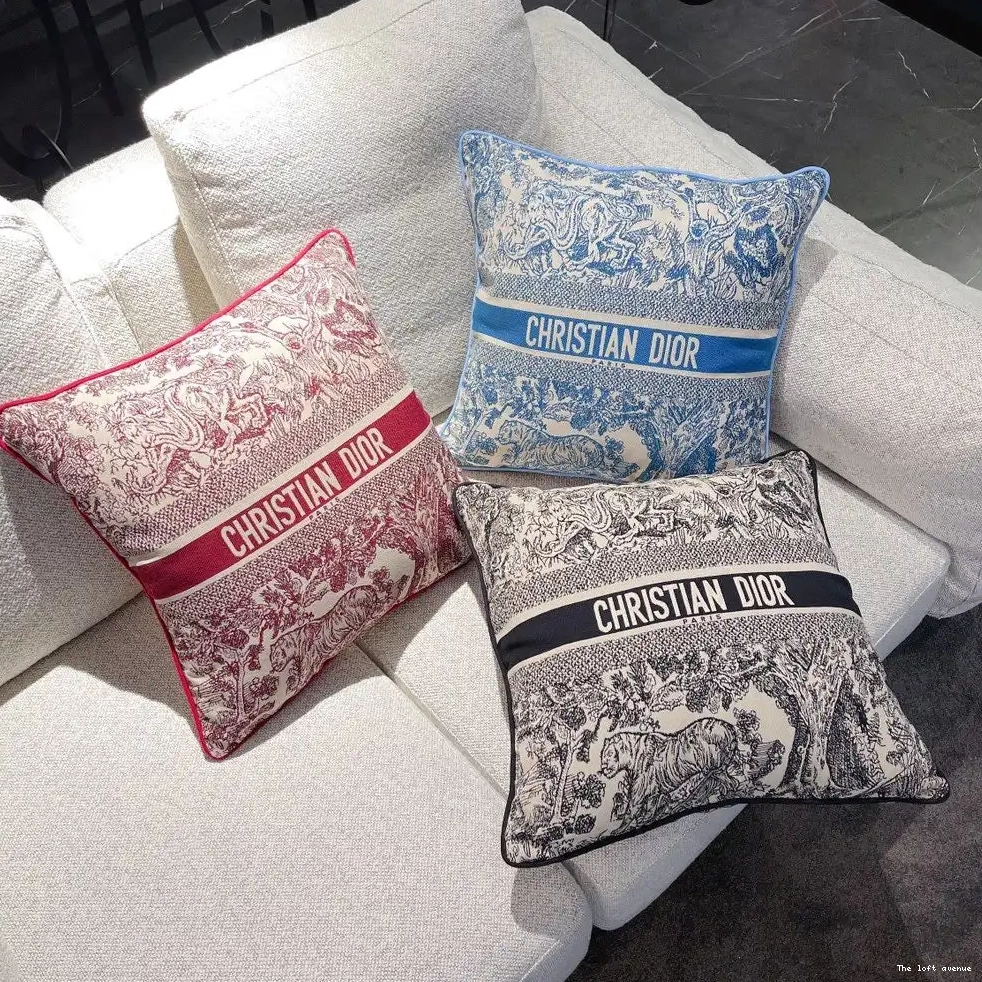 2.0 THROW PILLOW CHRISTIAN 0527